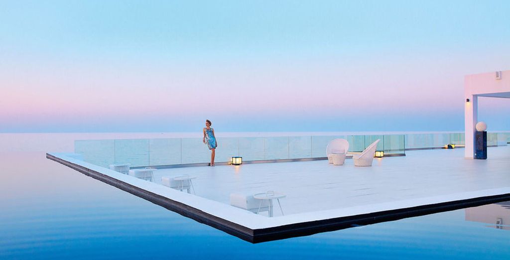 Grecotel White Palace Luxury Resort