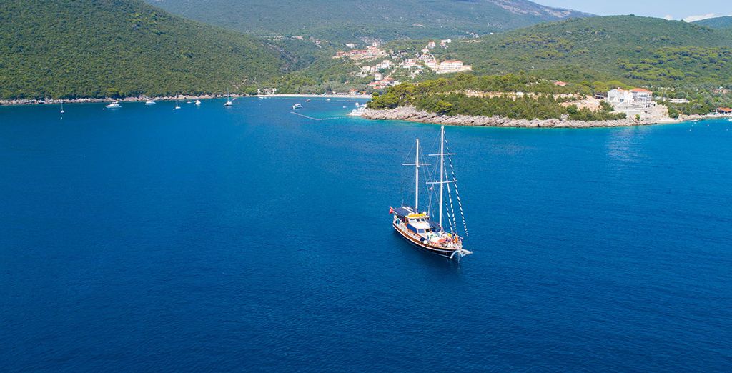 Gulet Cabin Cruise Kotor