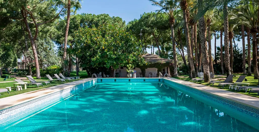 El Oasis Resort