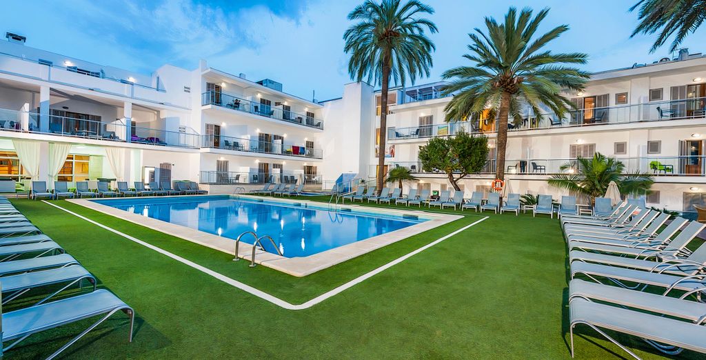 Hotel solo adultos con piscina en Alcúdia