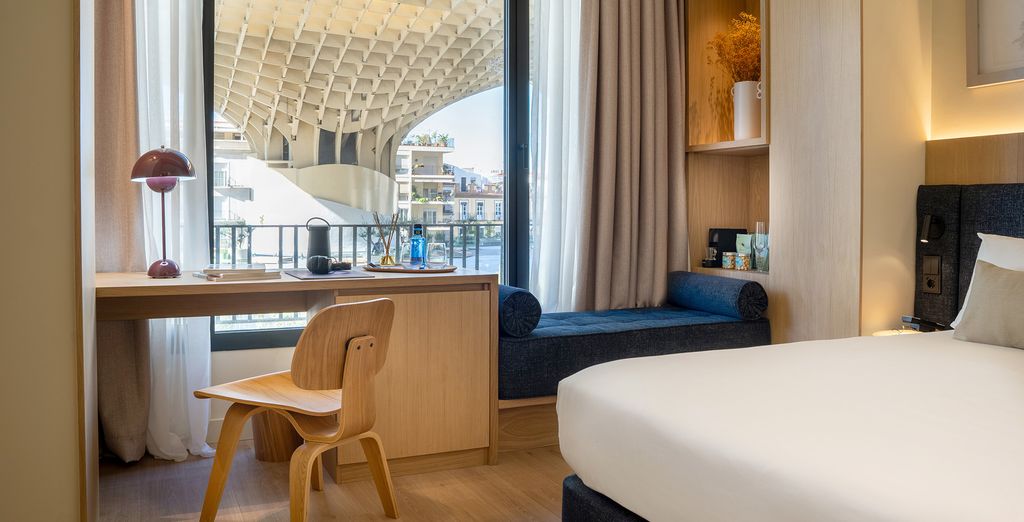 Estancia en Sevilla con crucero eléctrico