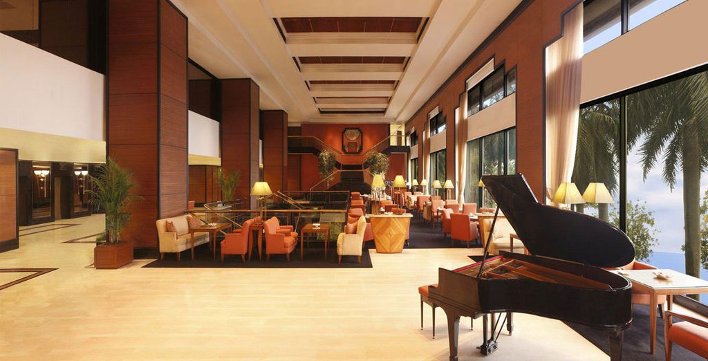 Planet Hollywood 5* con opción a Bombay