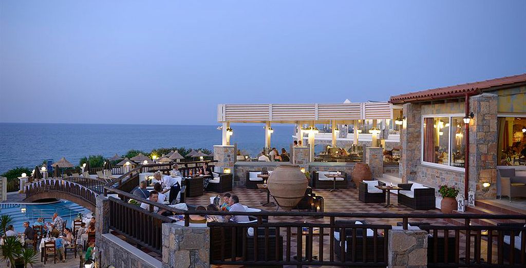 Alexander Beach 4*