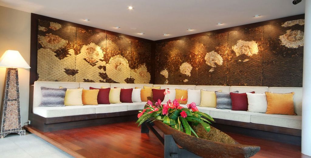 Kalima 5*, Holiday Inn Phi Phi Island 4* y Pakasai Resort 4*