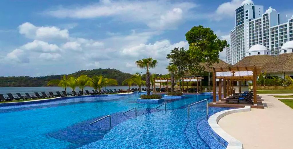 Intercontinental Miramar 5* y The Westin Playa Bonita 4*