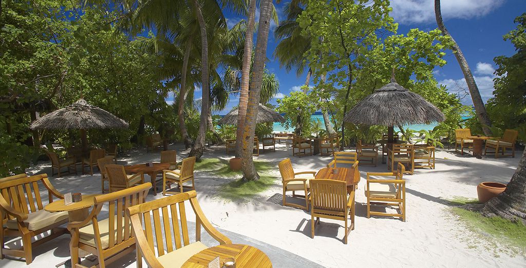 Combinado Divan Istanbul 5* y Filitheyo Island Resort 4*