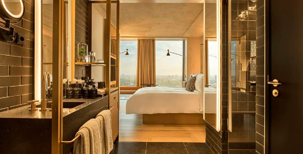 QO Amsterdam 4*
