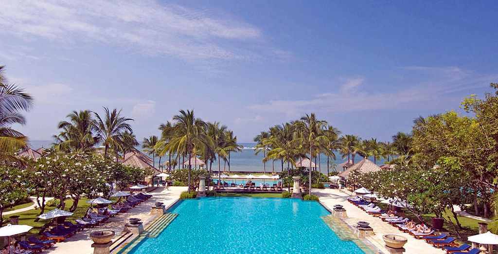 Combinado Oasia 4* con Royal Tulip y Conrad Bali en 5*