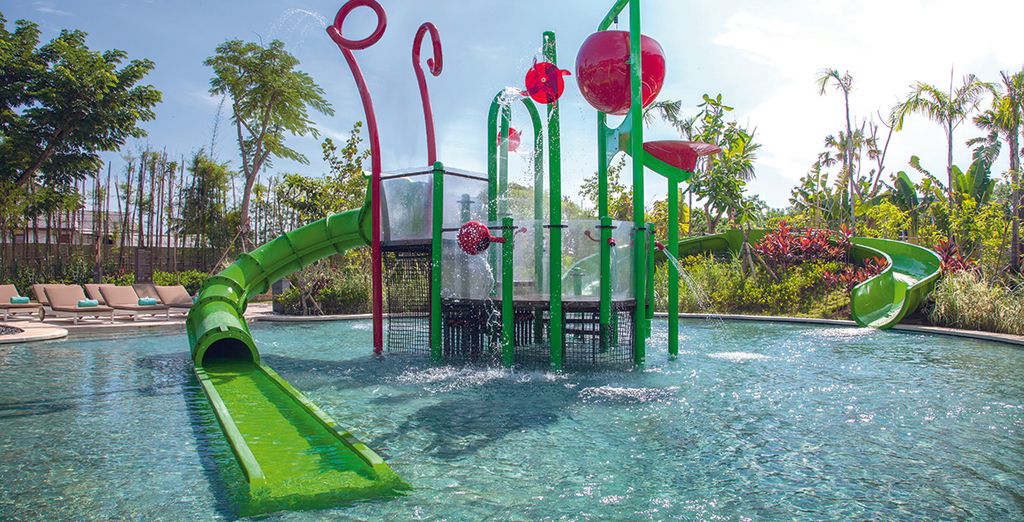 Alaya Resort Ubud 5* y Mövenpick Resort & Spa Jimbaran 5*