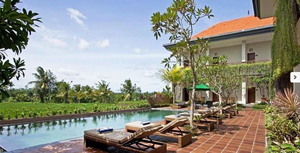 Hotel Inata at Bisma en Ubud y Hotel Sanur Paradise Plaza 