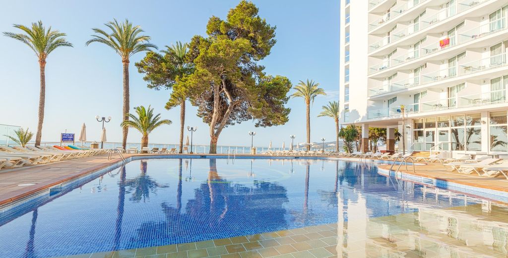 Sirenis Hotel Tres Carabelas & Spa 4*