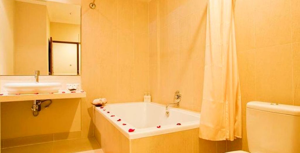 Hotel Inata at Bisma en Ubud y Hotel Sanur Paradise Plaza 