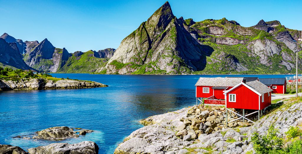 Autotour : Les 3 Laponies sous le soleil de minuit