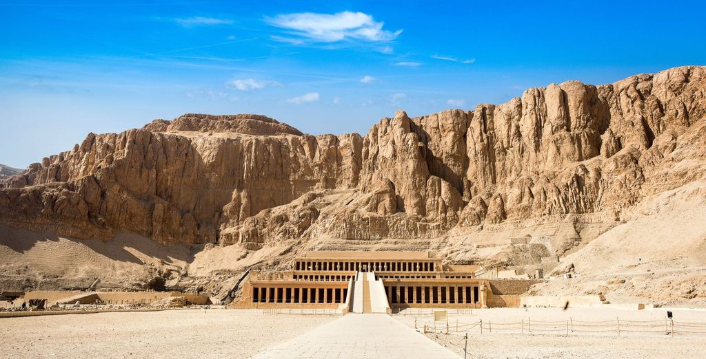Le temple d'Hatchepsout à Deir el-Bahari, sur la rive ouest de Louxor