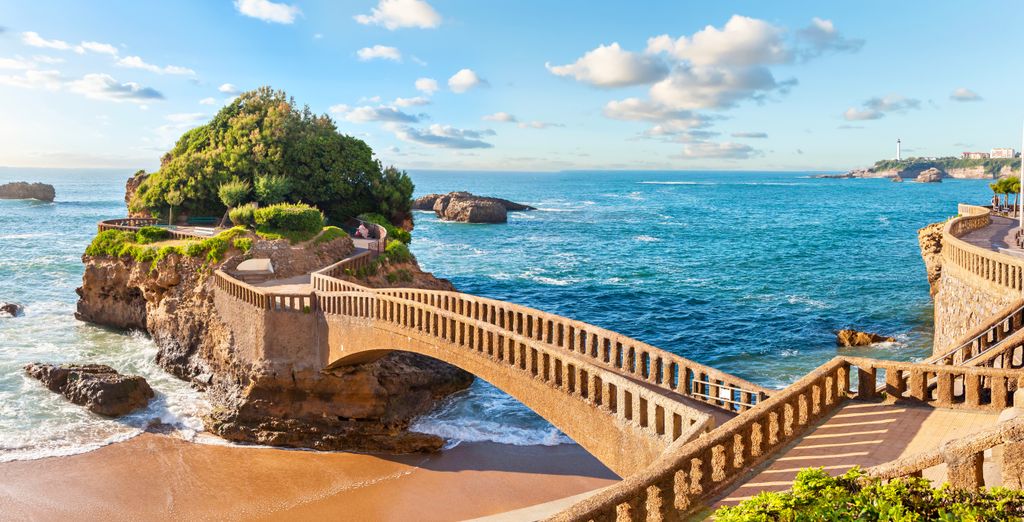 Alfred Hôtels Port-Vieux à Biarritz, chambre lumineuse près de la crique