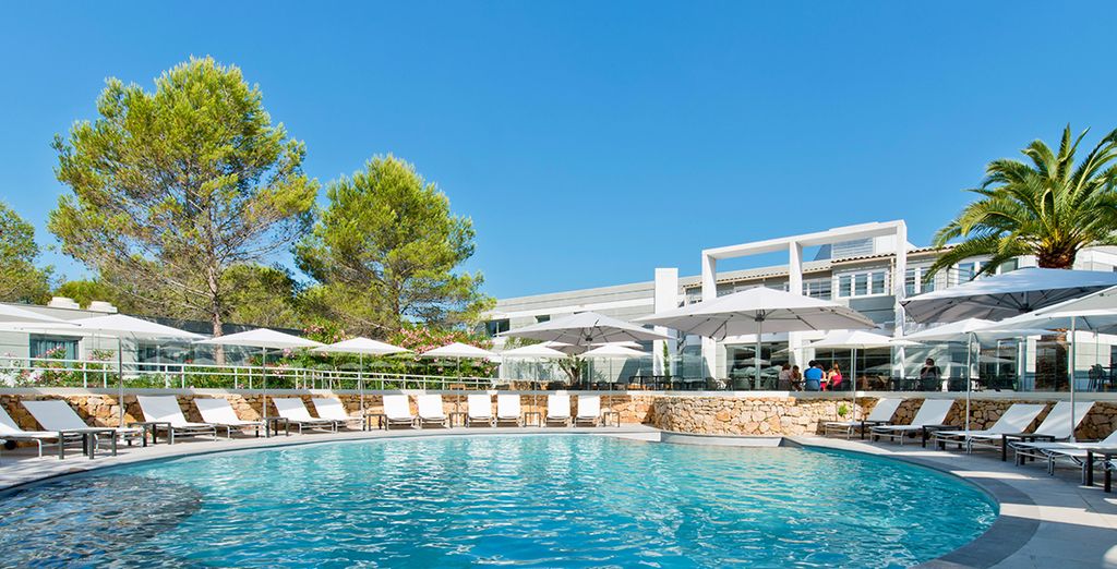 Golden Tulip Sophia Antipolis Hôtel & Spa 4* Valbonne Jusqu'à 70