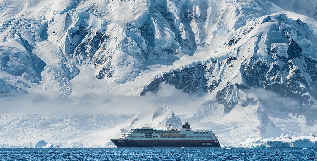 Croisière Exploration en Antarctique - 15 nuits - Ushuaia - Jusqu&#39;à -70% |  Voyage Privé