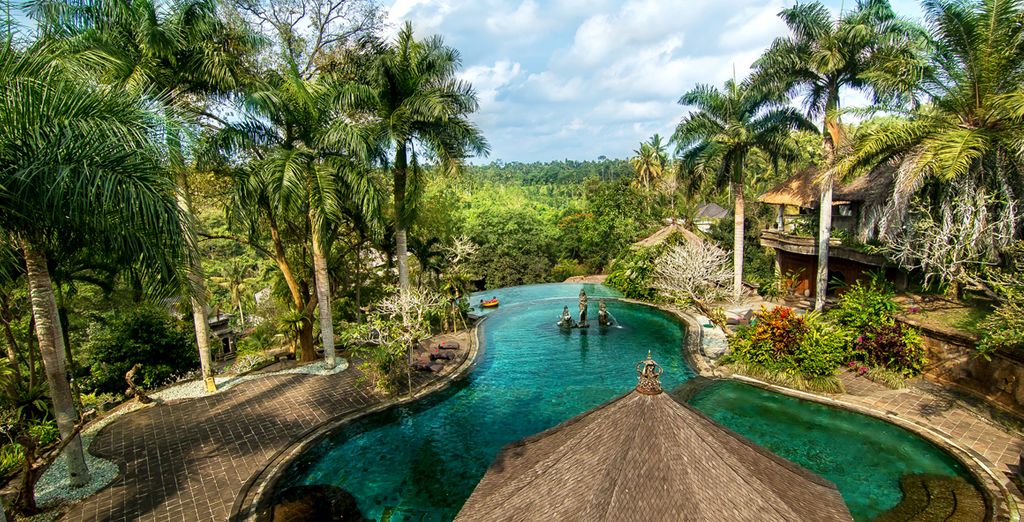 Combin  5 The Payogan Villa Resort et Spa et Conrad Bali  
