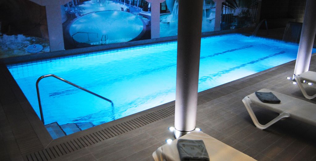 Hôtel Roc Blanc 4* de luxe avec piscine, spa et espace détente en Andorre