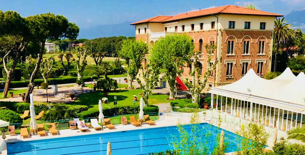 Park Hôtel Villa Ariston 4 étoiles, villa historique et parc arboré en Versilia