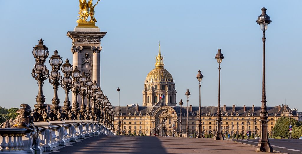 Timhotel Invalides 4*