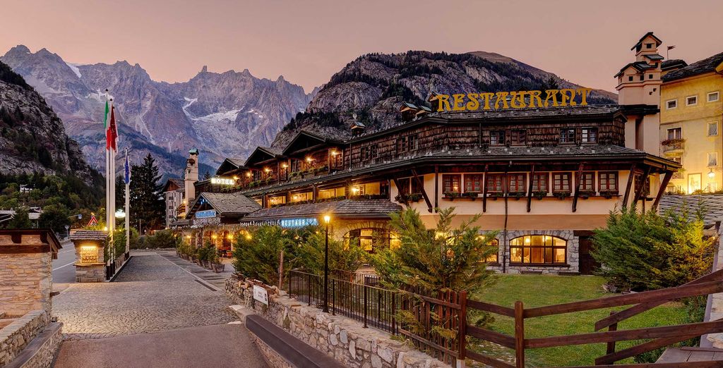 Hotel Courmayeur vista Monte Bianco