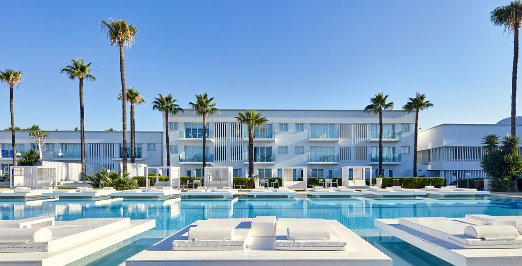 So White Club Resort Ayia Napa 4 stelle