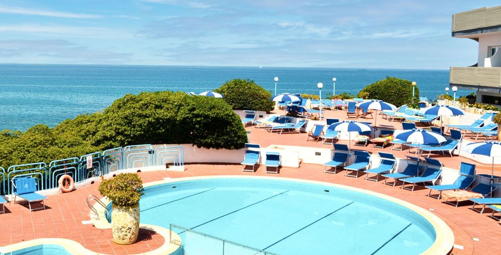 Carlton Hotel Riviera, Cefal&ugrave; 4*
