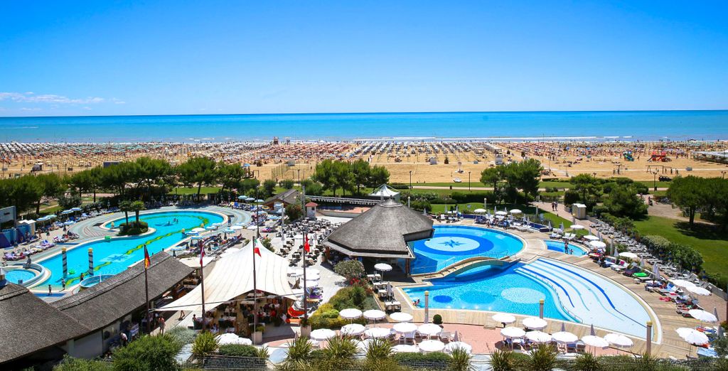 Savoy Beach Hotel & Thermal Spa 5*