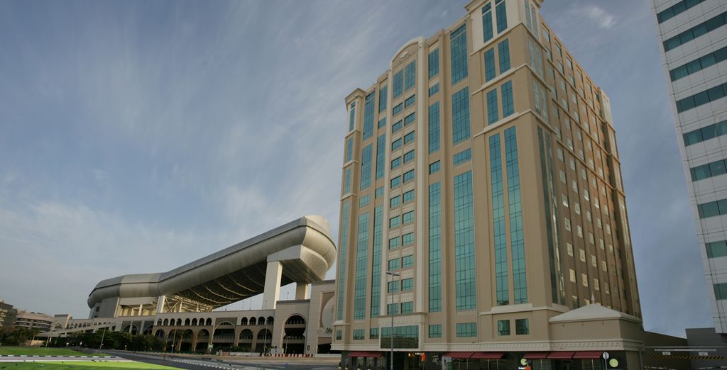 Hotel Auris Plaza Al Barsha 5* a Dubai + Hilton Labriz Resort & Spa 5* alle Seychelles