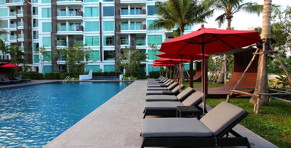 Hotel Aetas Lumpini 5* + Amari Hua Hin 4*