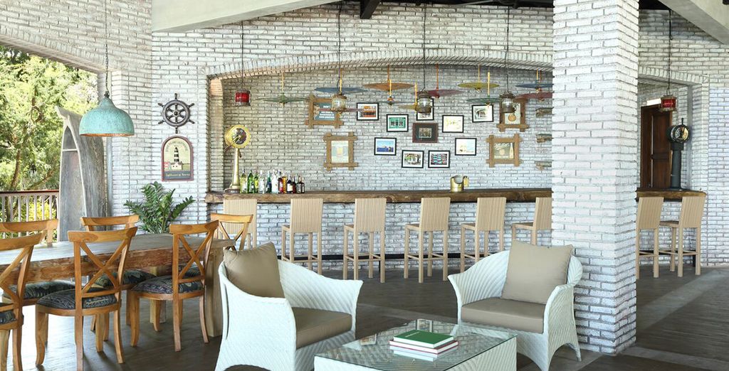The Mansion Baliwood Resort Hotel and Spa 5* +  Plataran Menjangan Resort & Spa 5* + Plataran Canggu Bali Resort and Spa 5*