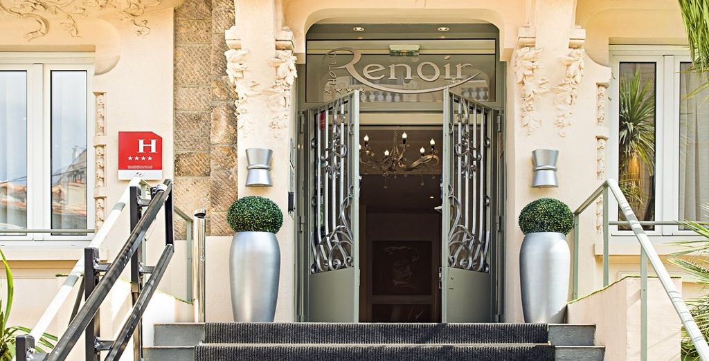 Hotel Renoir 4*