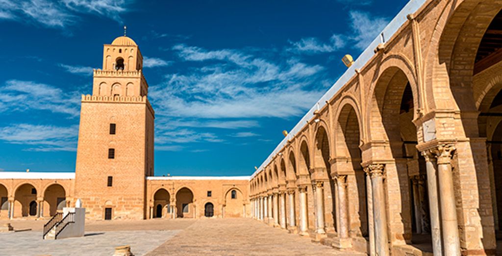 Tour tra spiaggia e deserto