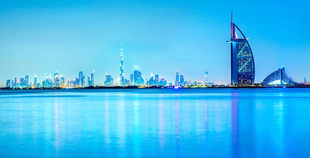 Dubai Hotel JA Ocean View & Abu Dhabi Crownw Plaza YAS
