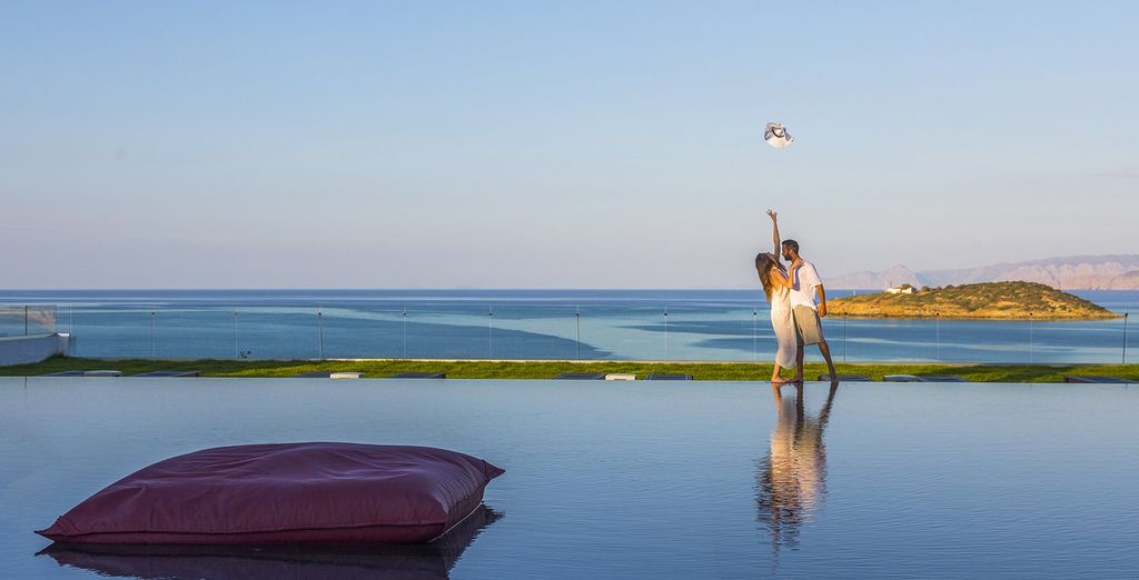 Minos Palace Hotel & Suites 5*