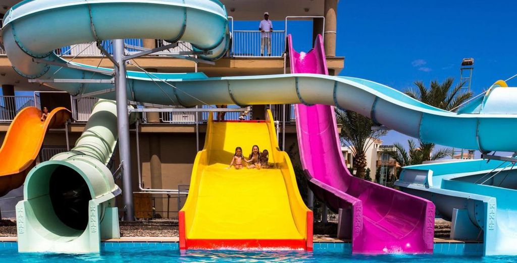 Desert Rose Resort 5*