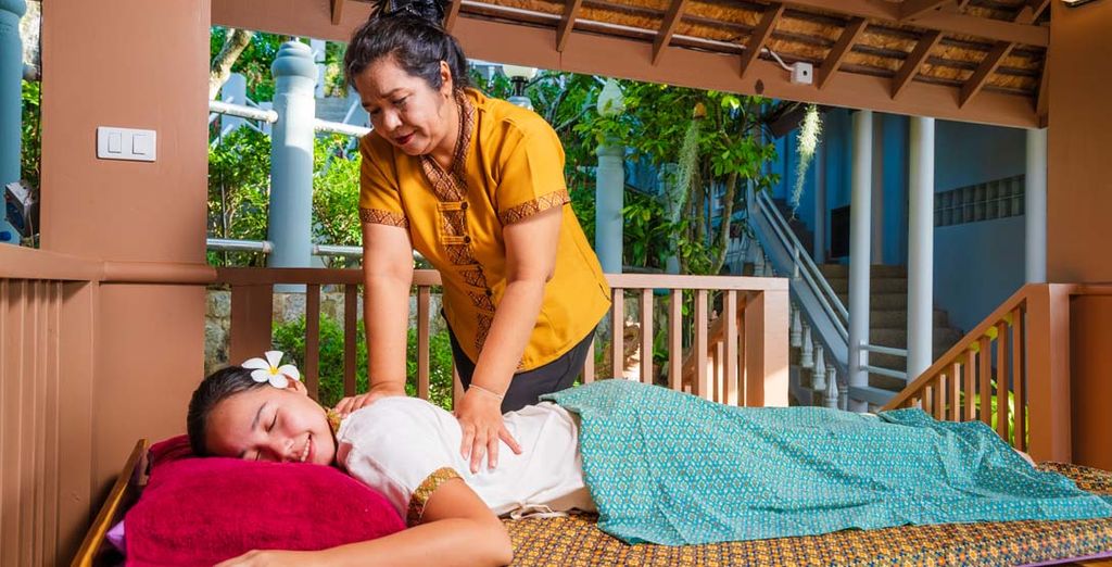 The Sukosol Hotel 5* + Deevana Krabi Resort 4* + Holiday Inn Resort Phi Phi Island 4* + Orchidacea Resort 4*