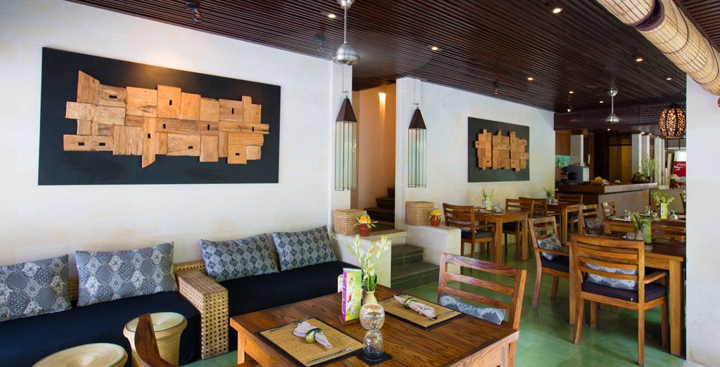 Ubud Village Hotel 4* & Prama Sanur Beach Bali 5*