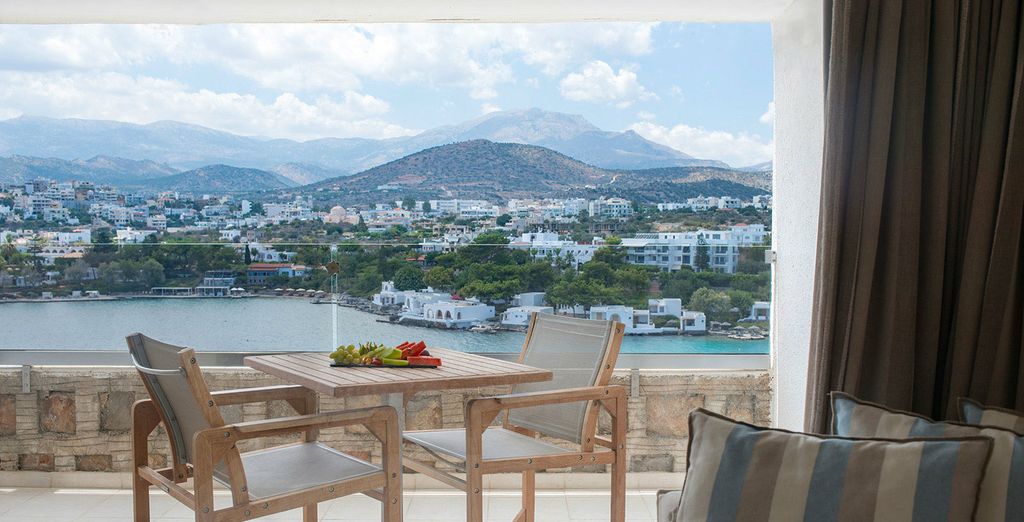 Minos Palace Hotel & Suites 5*