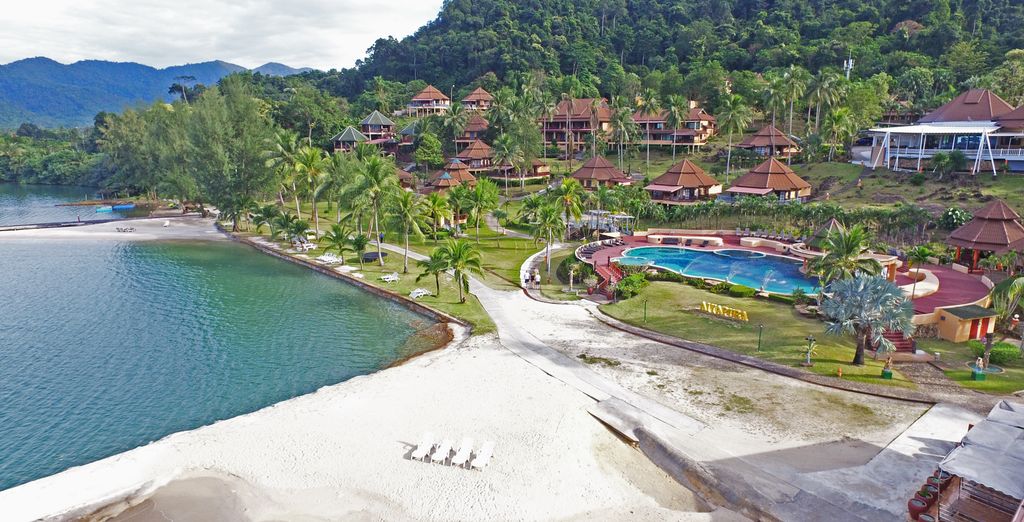LiT Bangkok Hotel 5* + Ao Prao Resort 4* Ko Samet + Aiyapura Resort & spa Koh Chang