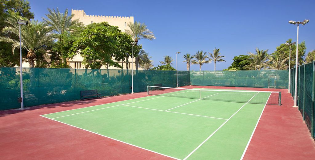 Hilton Al Hamra Beach & Golf Resort 5*