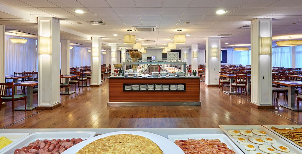 Gran Hotel Flamingo 4*