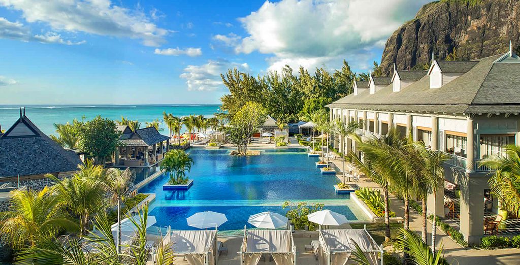 The St Regis Dubai 5* + The Saint Regis Mauritius Resort 5*