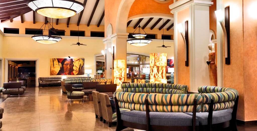 Courtyard New York Manhattan by Marriott e Hotel Barcelo Maya Palace 5*