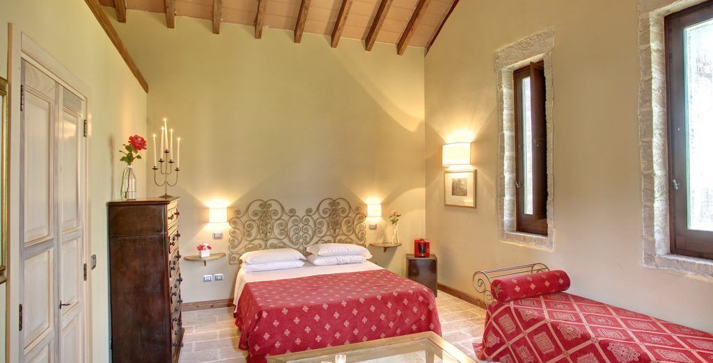 Tenuta Monacelli & Masseria Giampaolo 4*