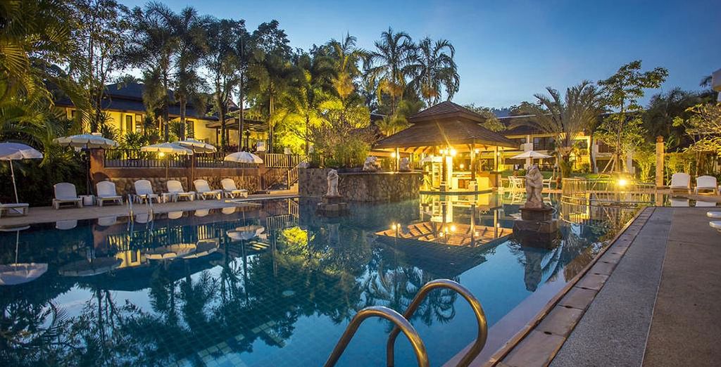 GLOW Aonang Krabi 4* + The Leaf on the Sands Khao Lak 4* + The Yama Hotel Phuket 4* 