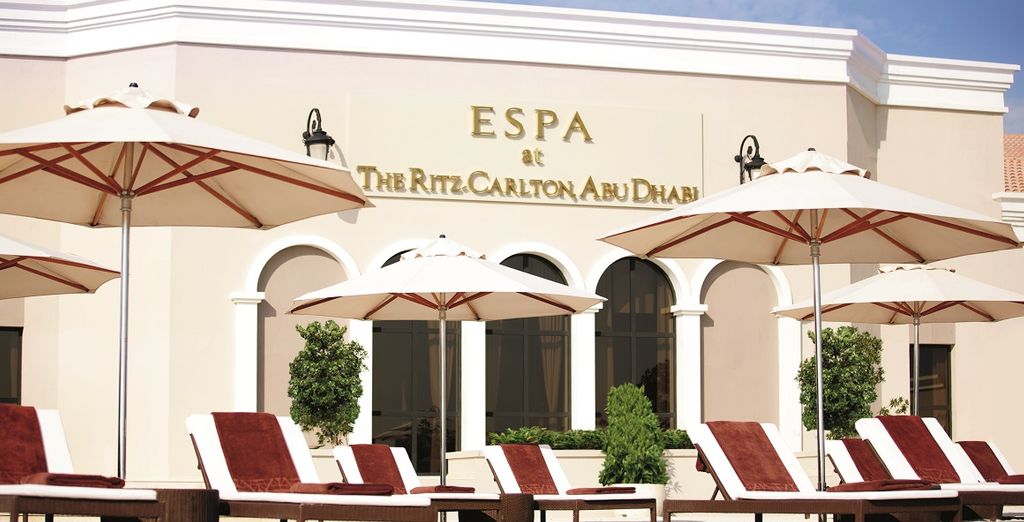 The Ritz-Carlton Abu Dhabi Grand Canal 5*