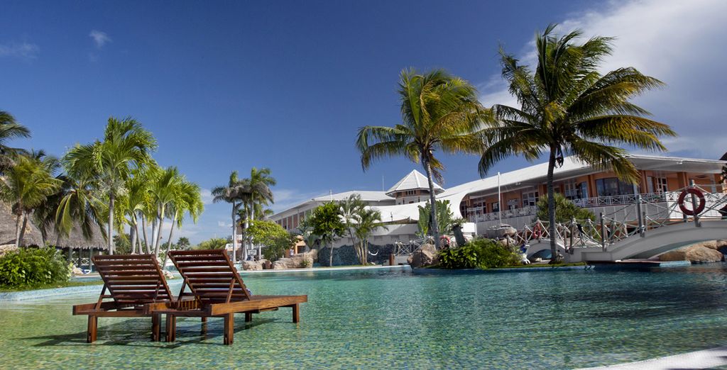 Hotel H10 Panorama 4* + Royal Hicacos Resort & Spa 5*