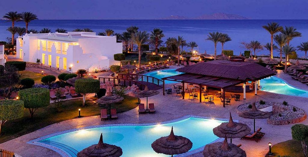 Marriott Renaissance Golden View Beach Resort 5*
